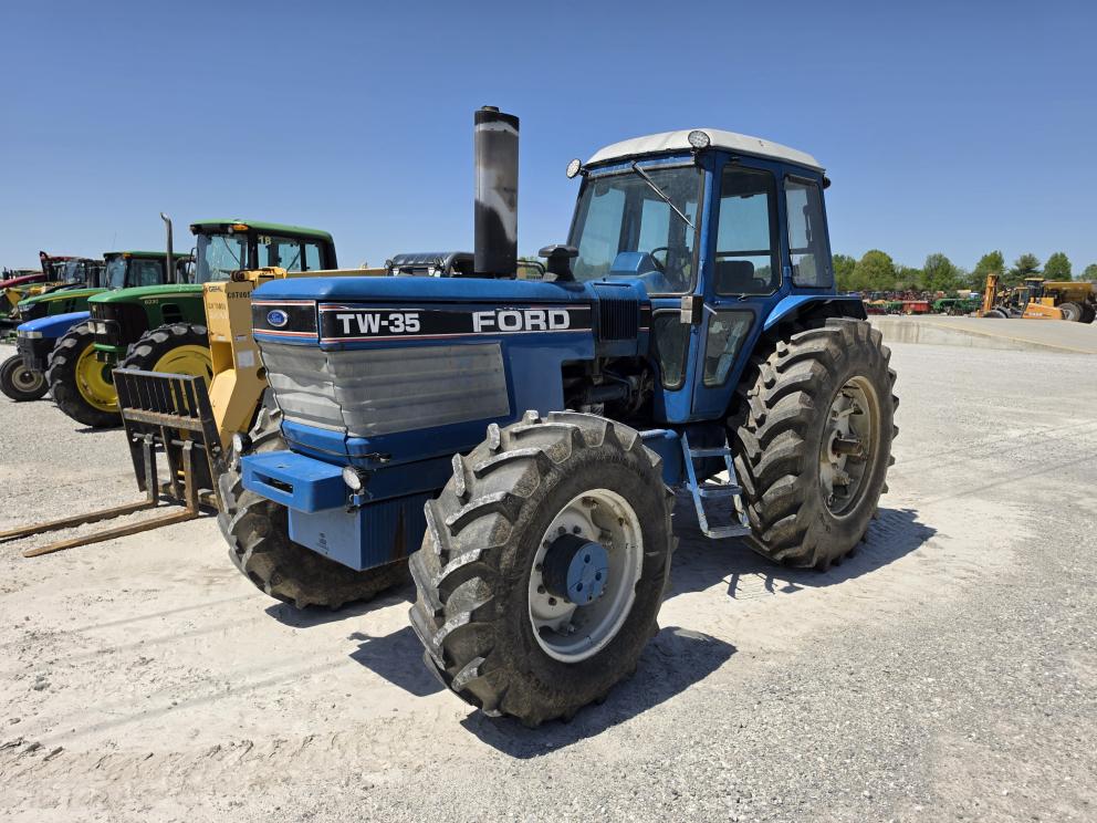 Image for 1985 Ford TW35