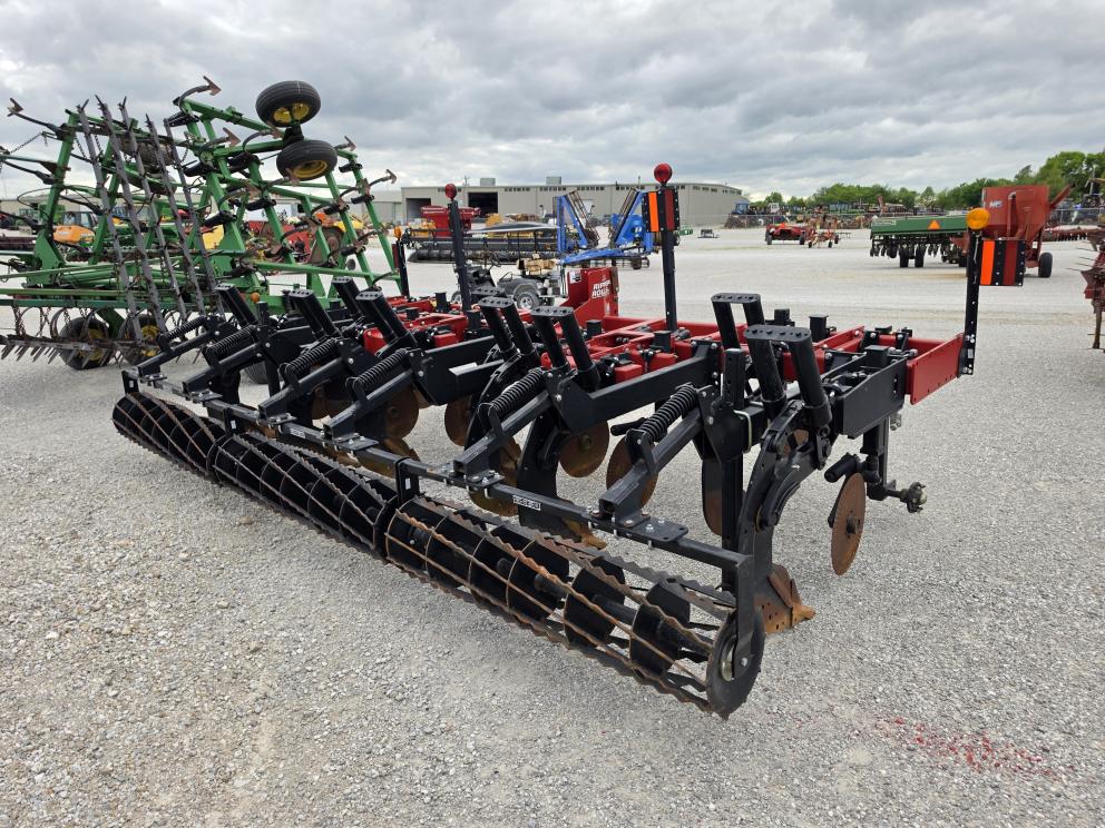 Image for 2021 Unverferth 632