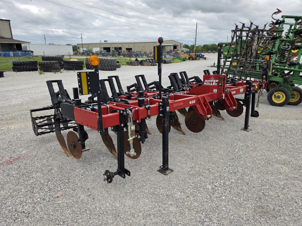 Image for 2021 Unverferth 632