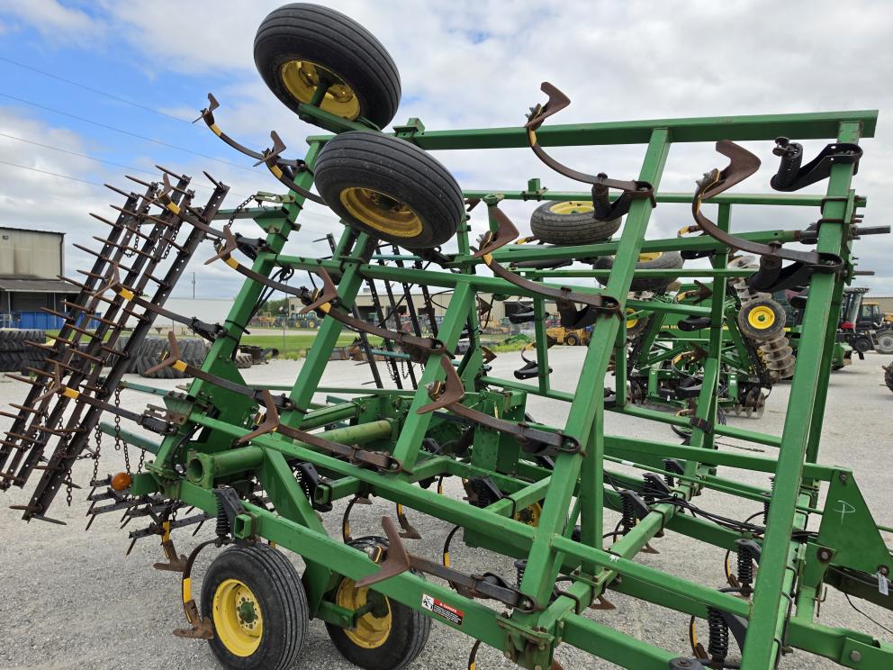 Image for 1994 John Deere 980