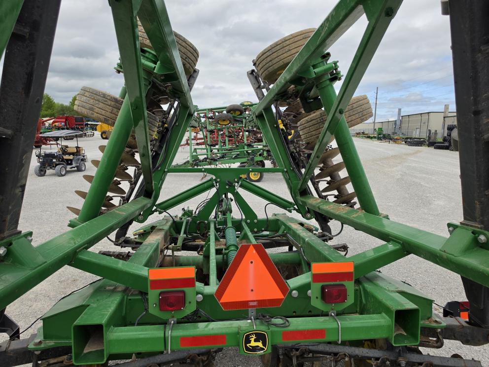 Image for 2019 John Deere 2630