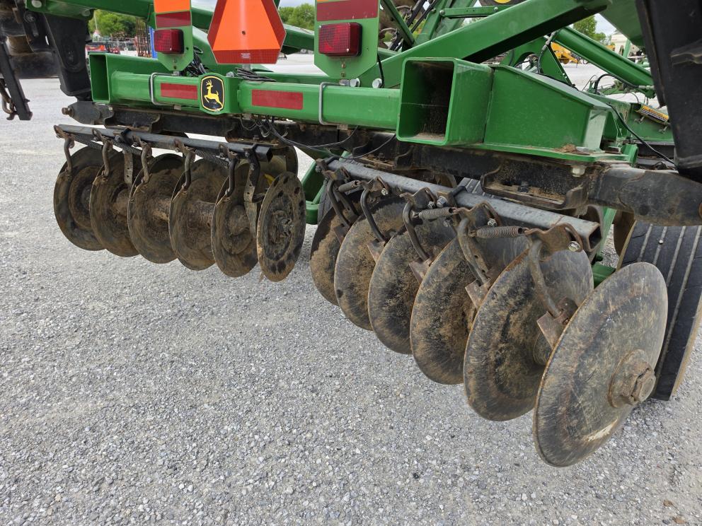 Image for 2019 John Deere 2630