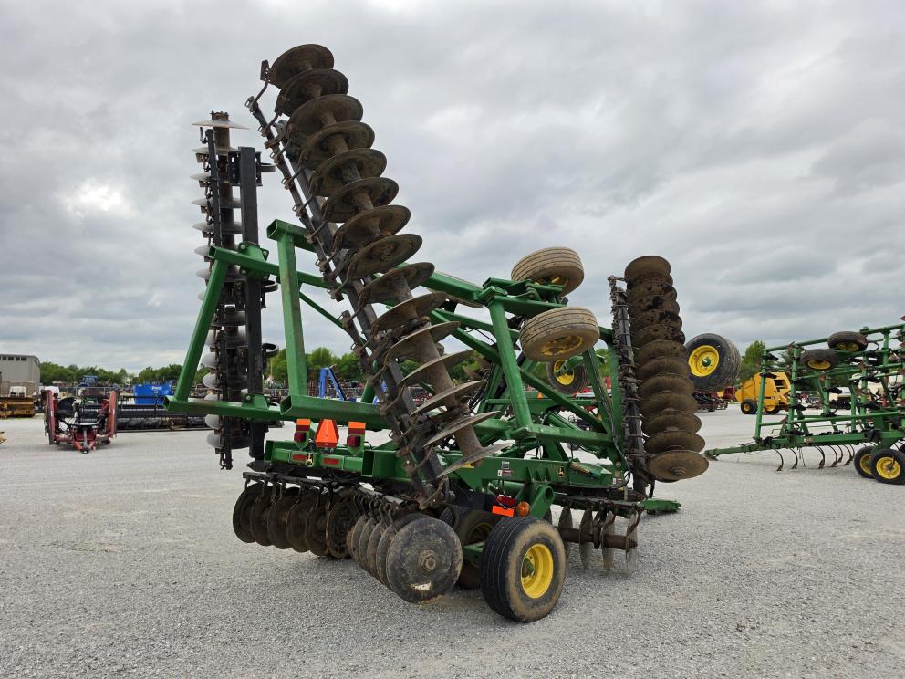 Image for 2019 John Deere 2630