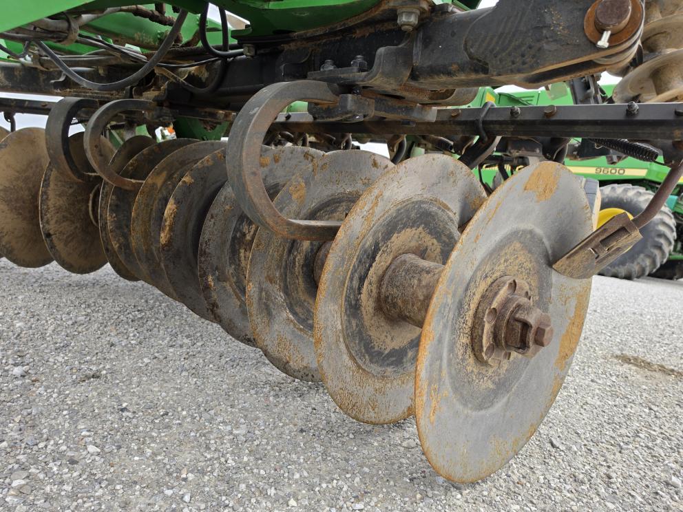 Image for 2019 John Deere 2630