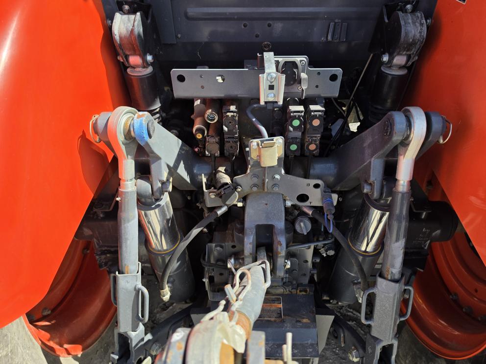 Image for 2015 Kubota M7-171 Premium