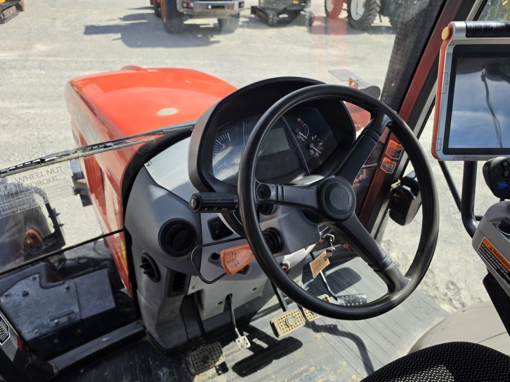 Image for 2015 Kubota M7-171 Premium