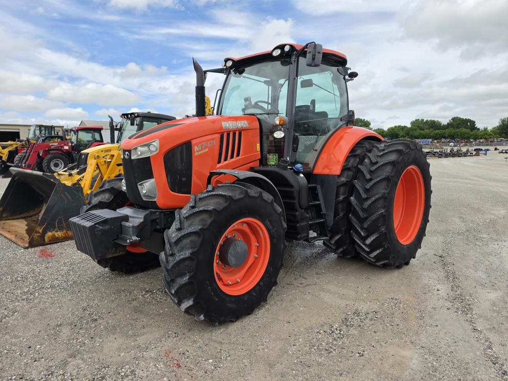Image for 2015 Kubota M7-171 Premium