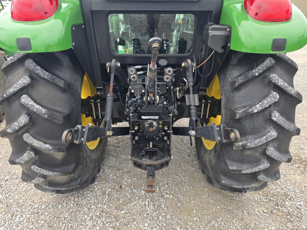 Image for 2009 John Deere 5101E