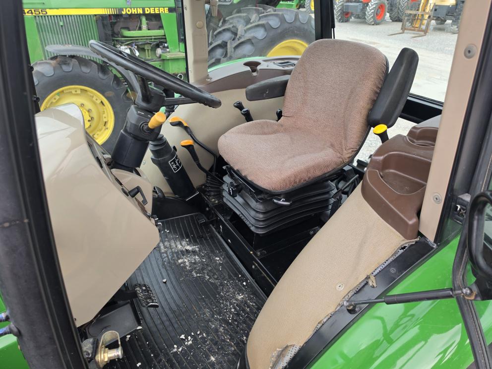 Image for 2009 John Deere 5101E