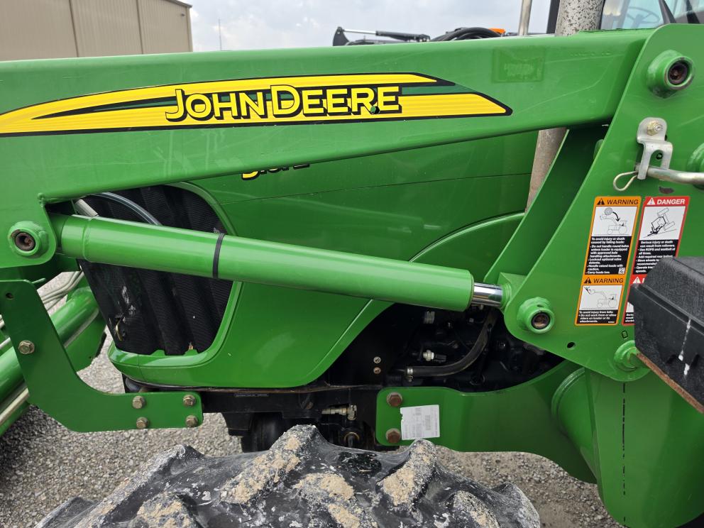 Image for 2009 John Deere 5101E