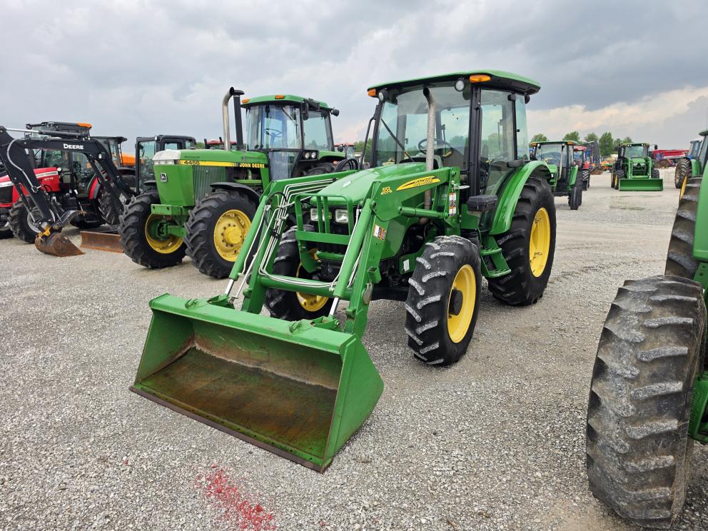 Image for 2009 John Deere 5101E