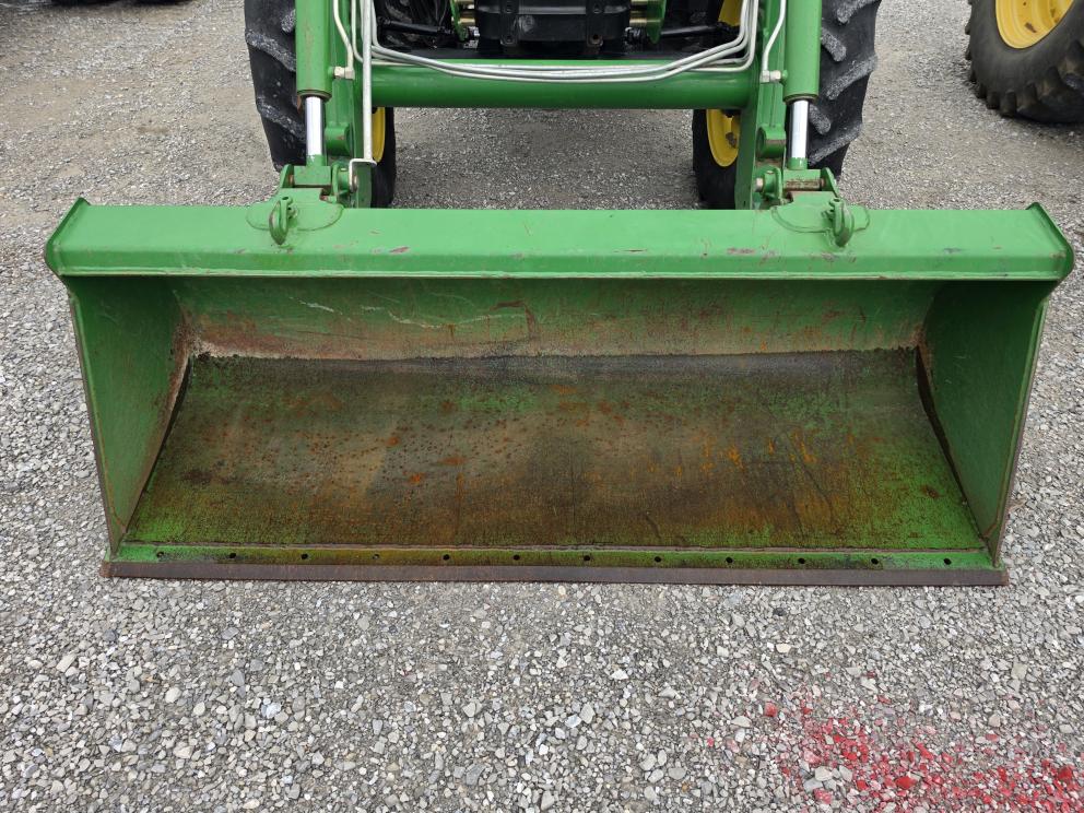 Image for 2009 John Deere 5101E