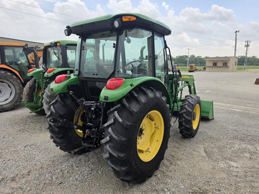 Image for 2009 John Deere 5101E