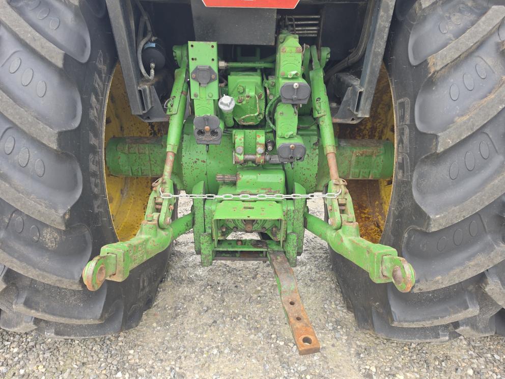 Image for 1989 John Deere 4455