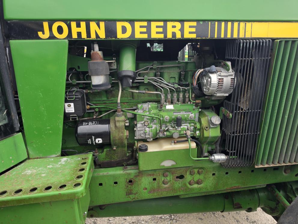 Image for 1989 John Deere 4455