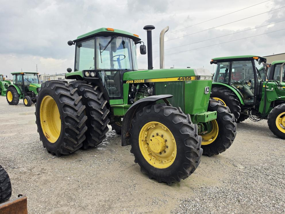 Image for 1989 John Deere 4455