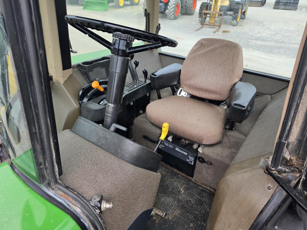 Image for 1989 John Deere 4455