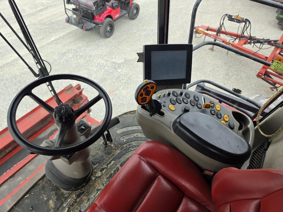 Image for 2011 Case IH 7120