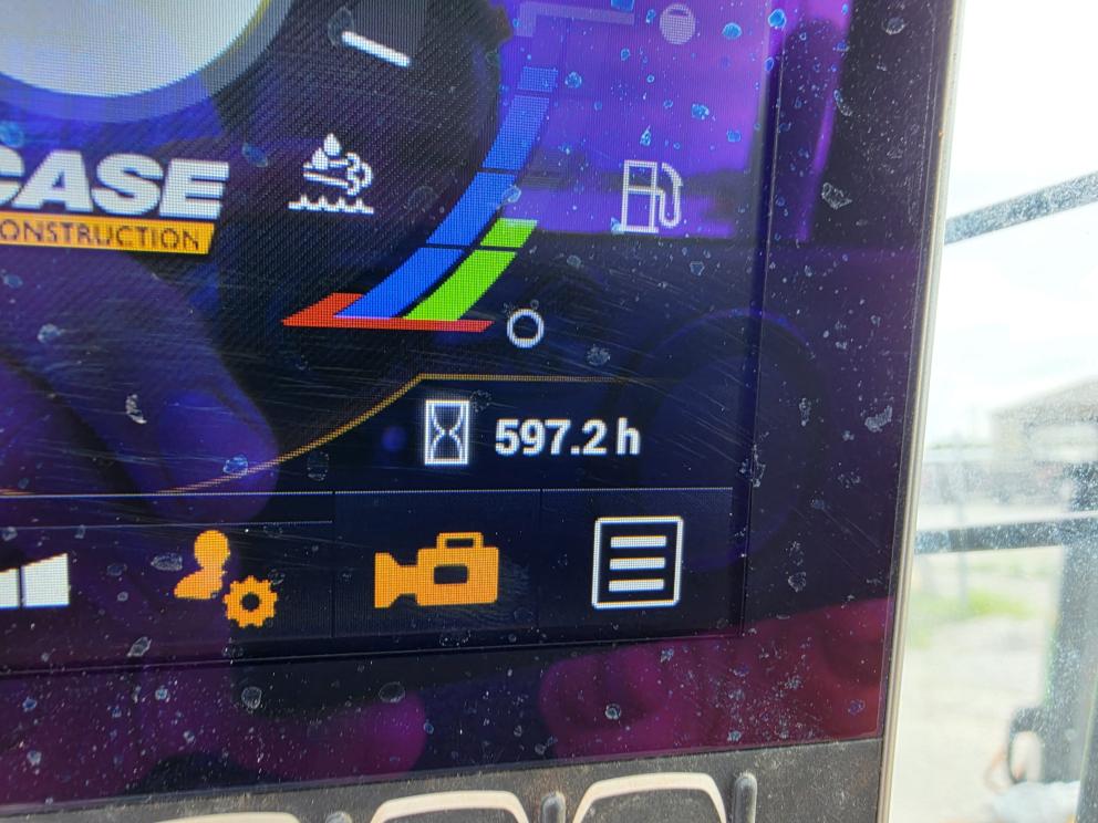 Image for 2020 Case TV450B