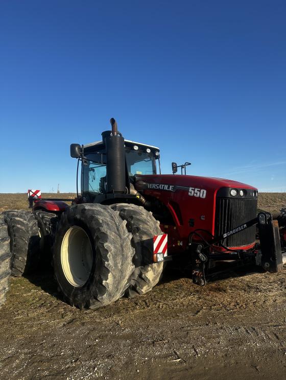 Image for 2014 Versatile 550