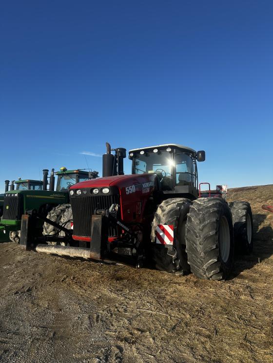 Image for 2014 Versatile 550