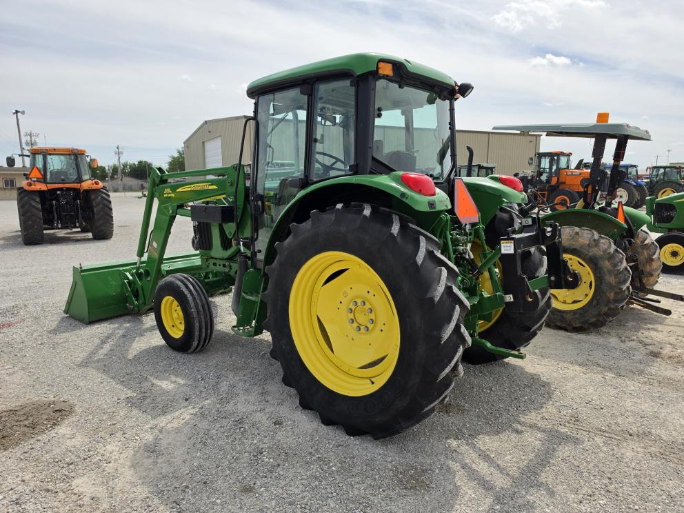 Image for 2007 John Deere 6415