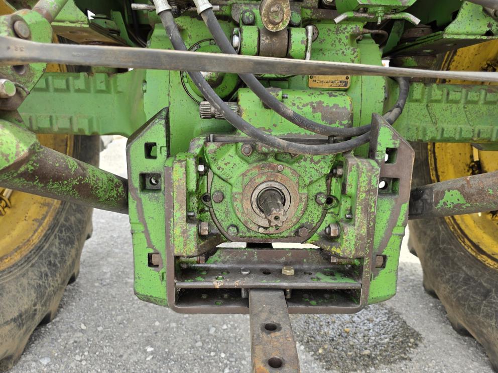 Image for 1973 John Deere 4230