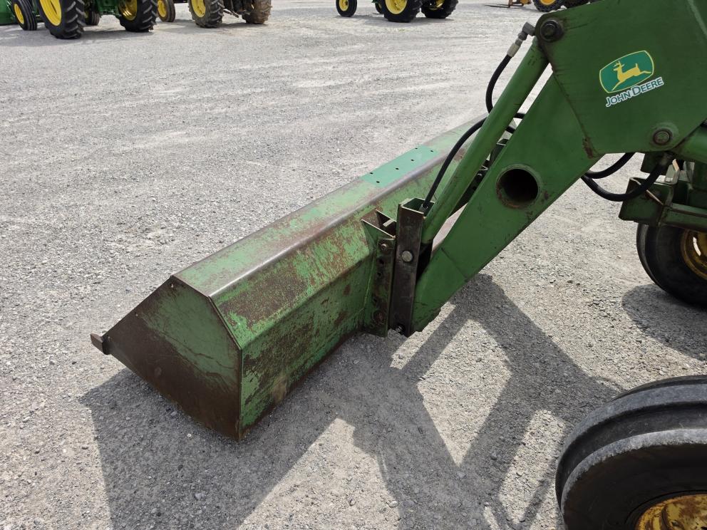 Image for 1973 John Deere 4230