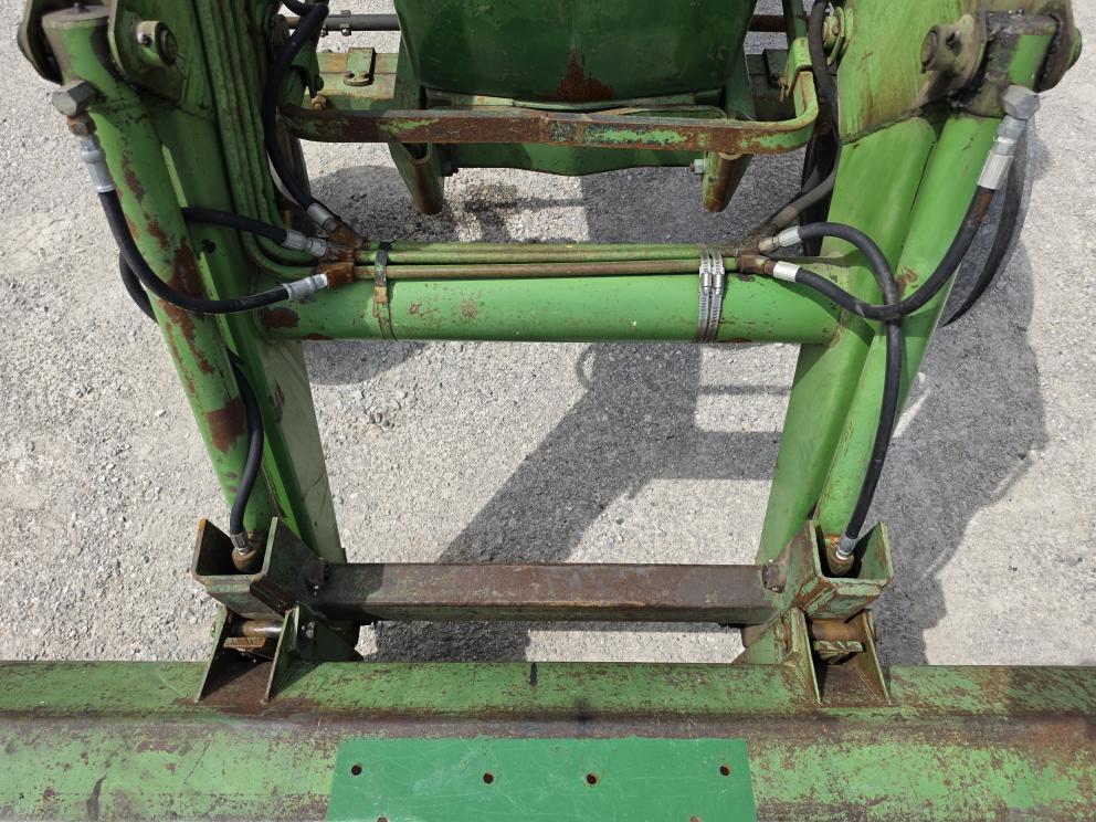 Image for 1973 John Deere 4230
