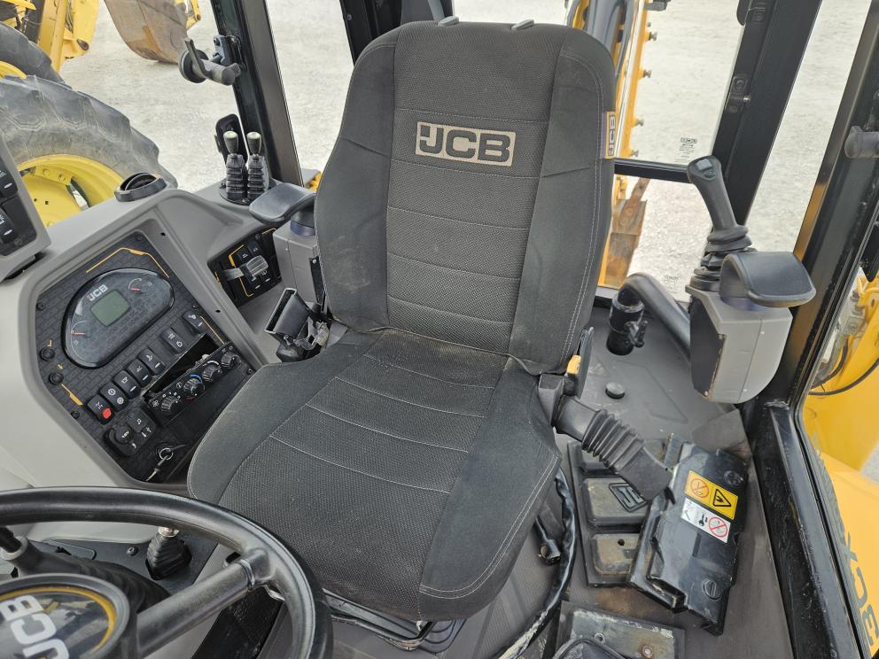 Image for 2018 JCB 3CX Compact