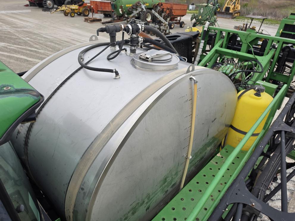 Image for 2007 John Deere 4930