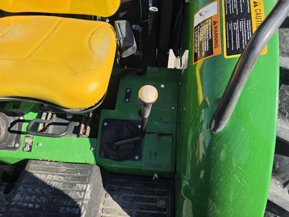 Image for 2018 John Deere 5075E