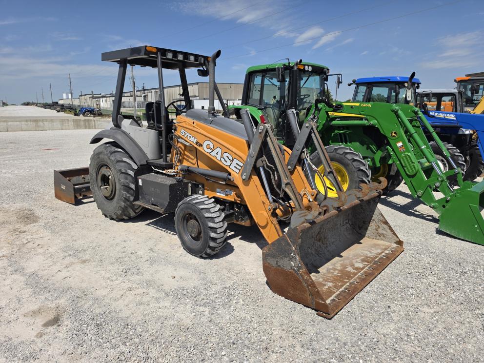 Image for 2018 Case 570N EP