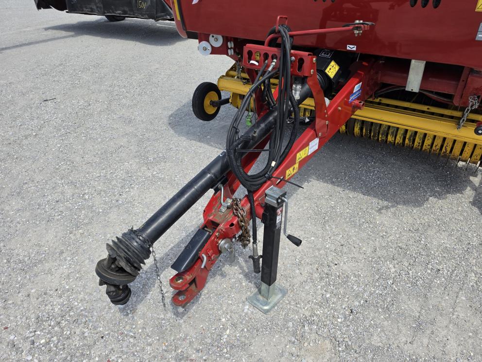 Image for 2020 New Holland Roll Belt 560