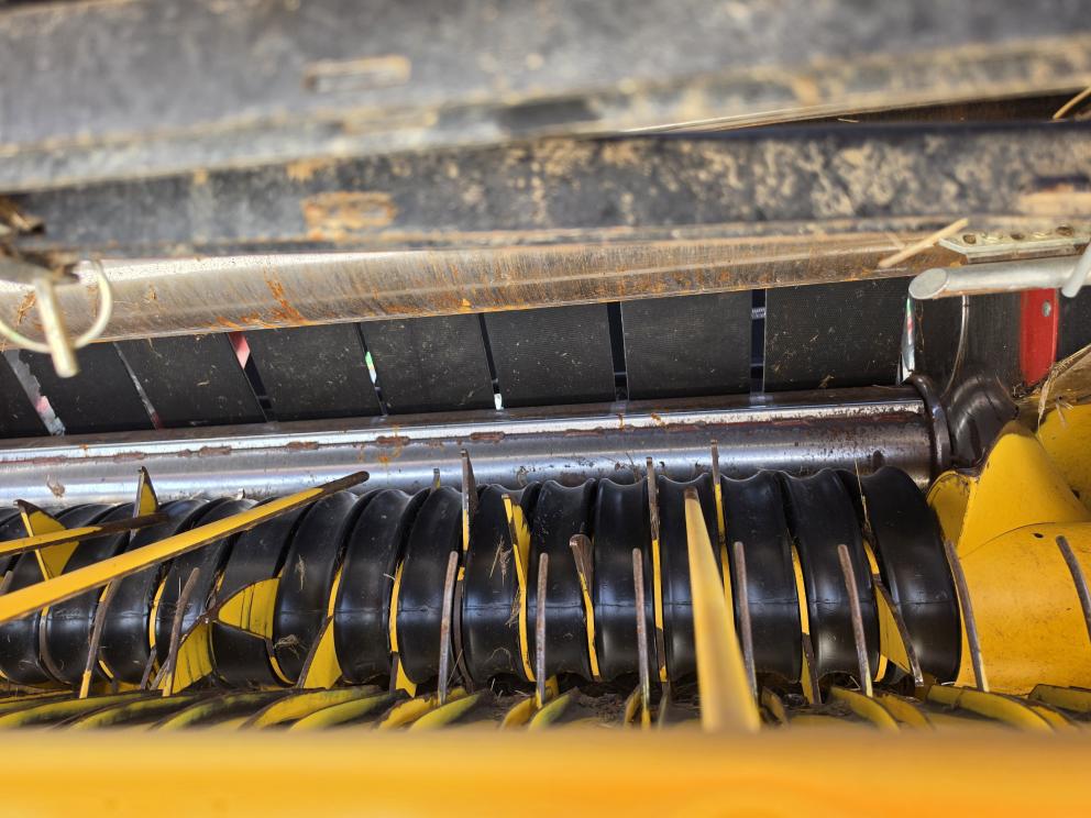 Image for 2020 New Holland Roll Belt 560