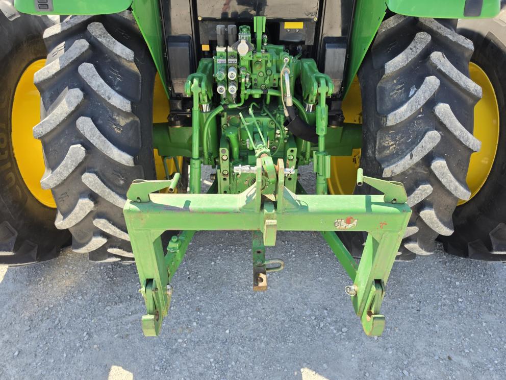 Image for 2012 John Deere 6430