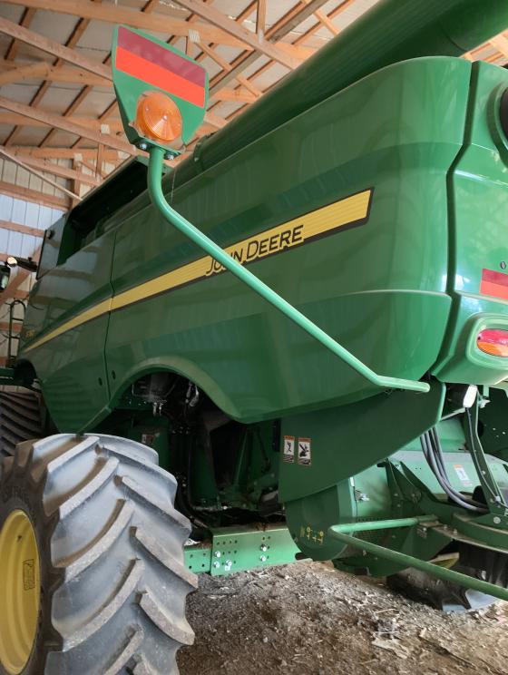 Image for 2023 John Deere S780
