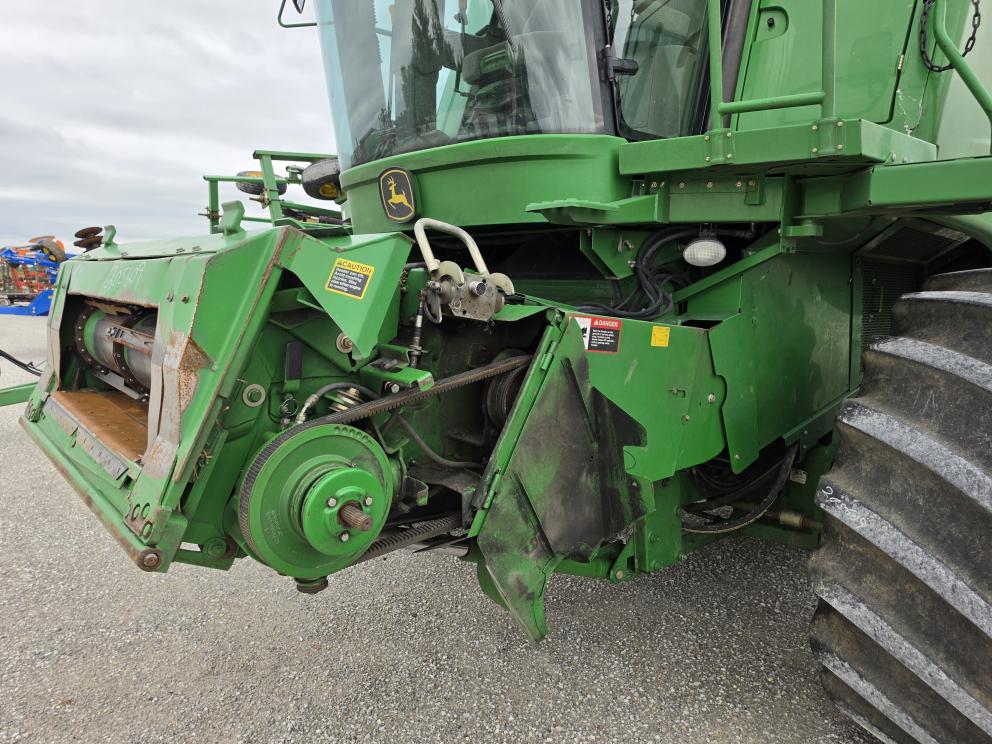 Image for 2004 John Deere 9660 STS