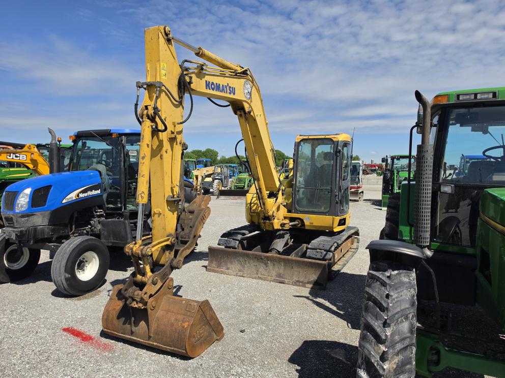 Image for 2013 Komatsu PC88MR-8