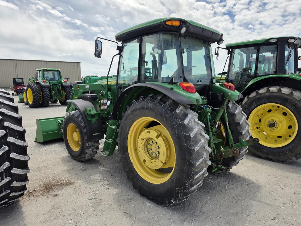 Image for 2013 John Deere 6140D