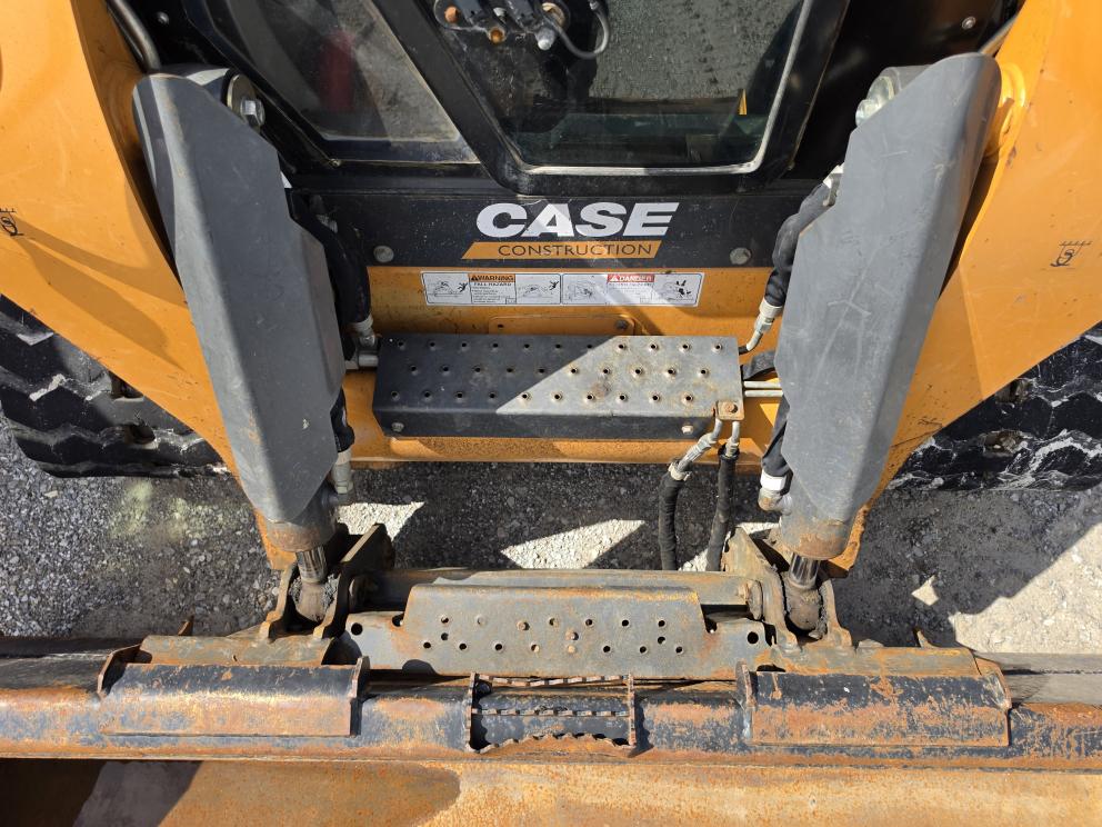 Image for 2021 Case TV450B