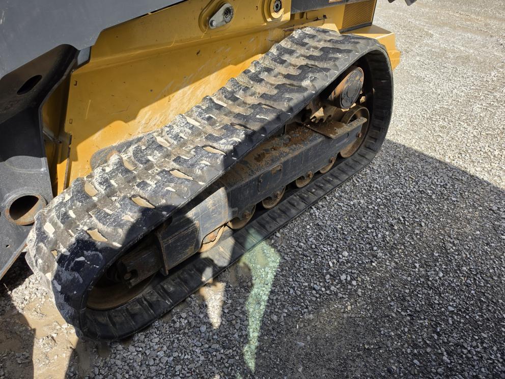 Image for 2018 John Deere 331G