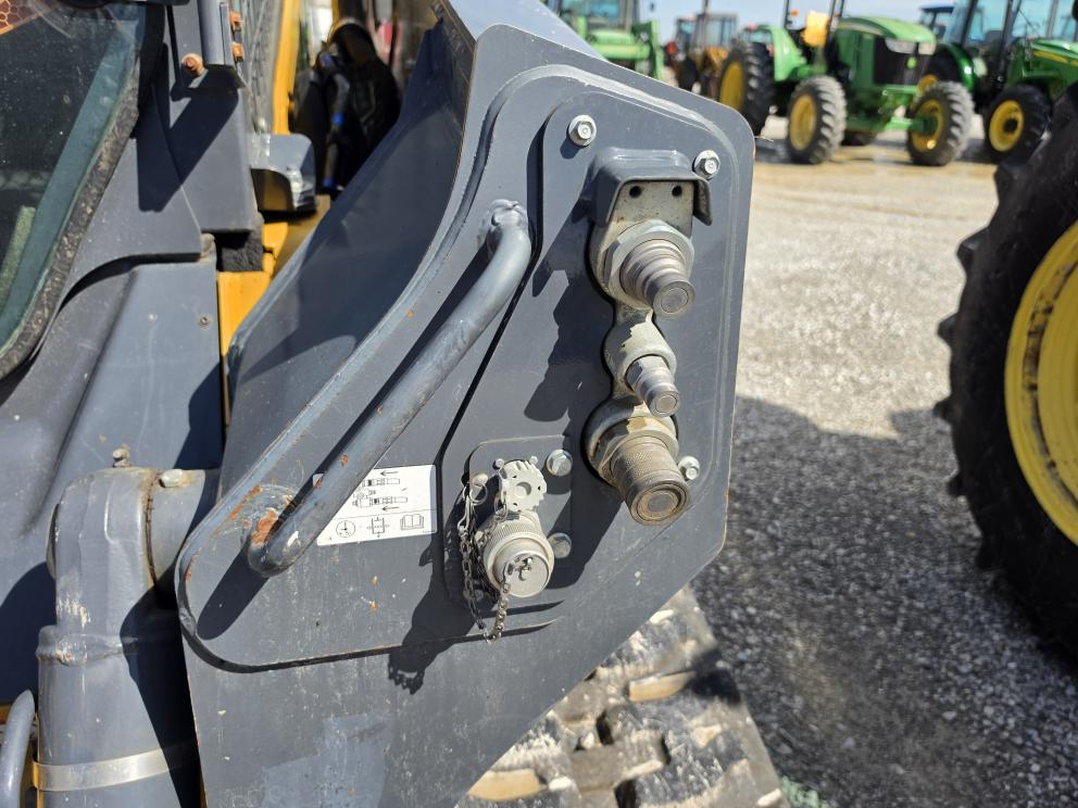 Image for 2018 John Deere 331G