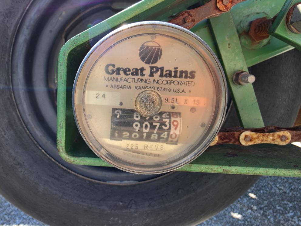 Image for 1998 Great Plains Solid Stand 24