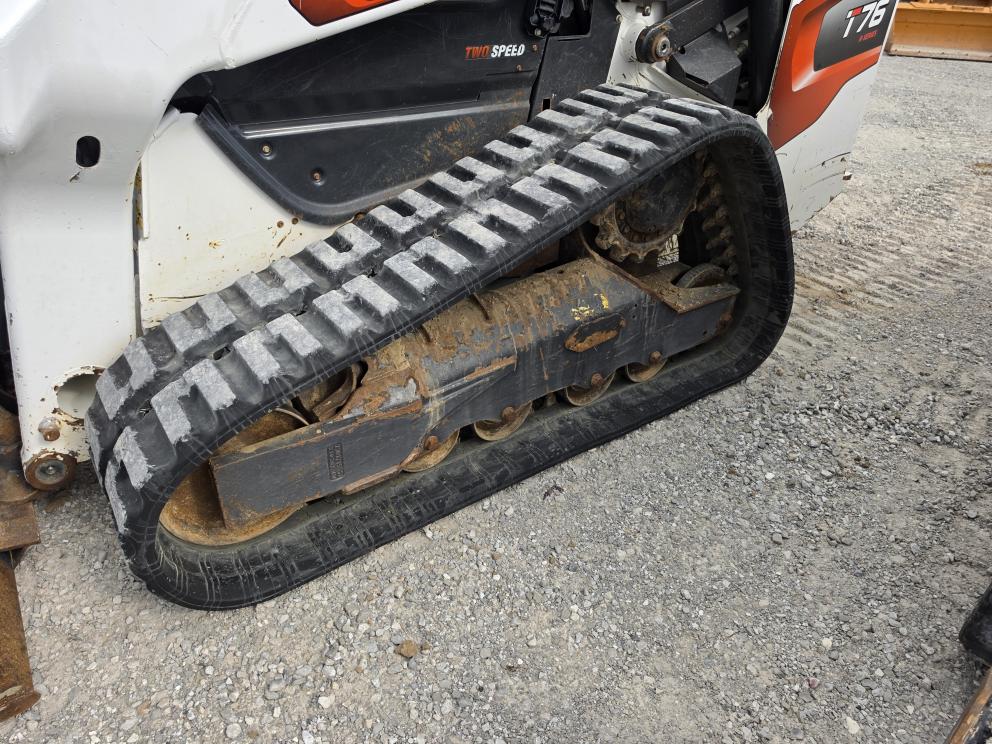 Image for 2021 Bobcat T76