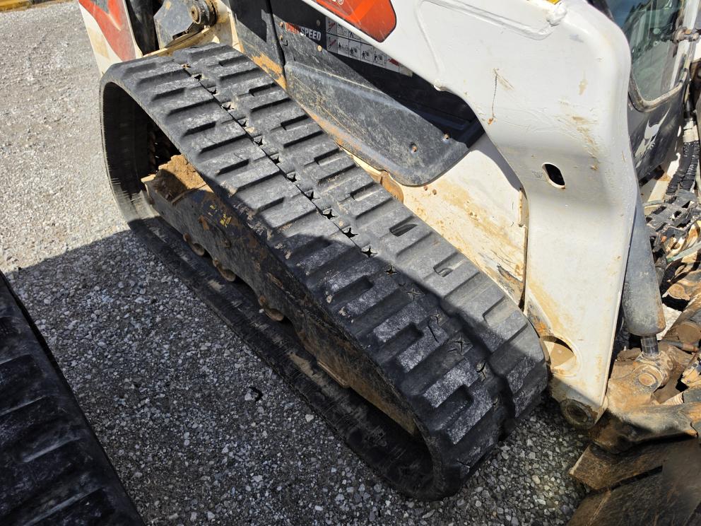 Image for 2021 Bobcat T76