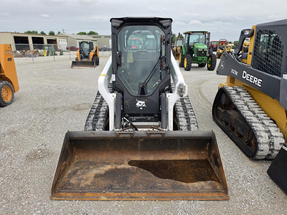 Image for 2021 Bobcat T76