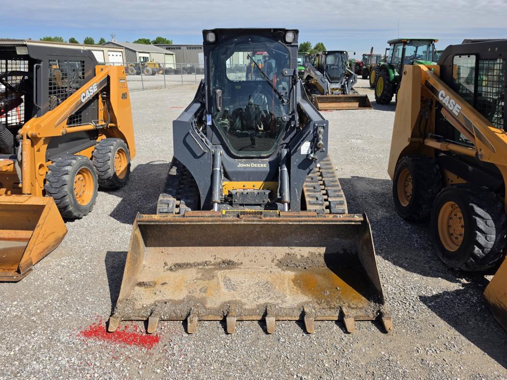 Image for 2023 John Deere 325G