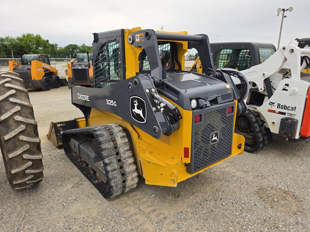 Image for 2023 John Deere 325G