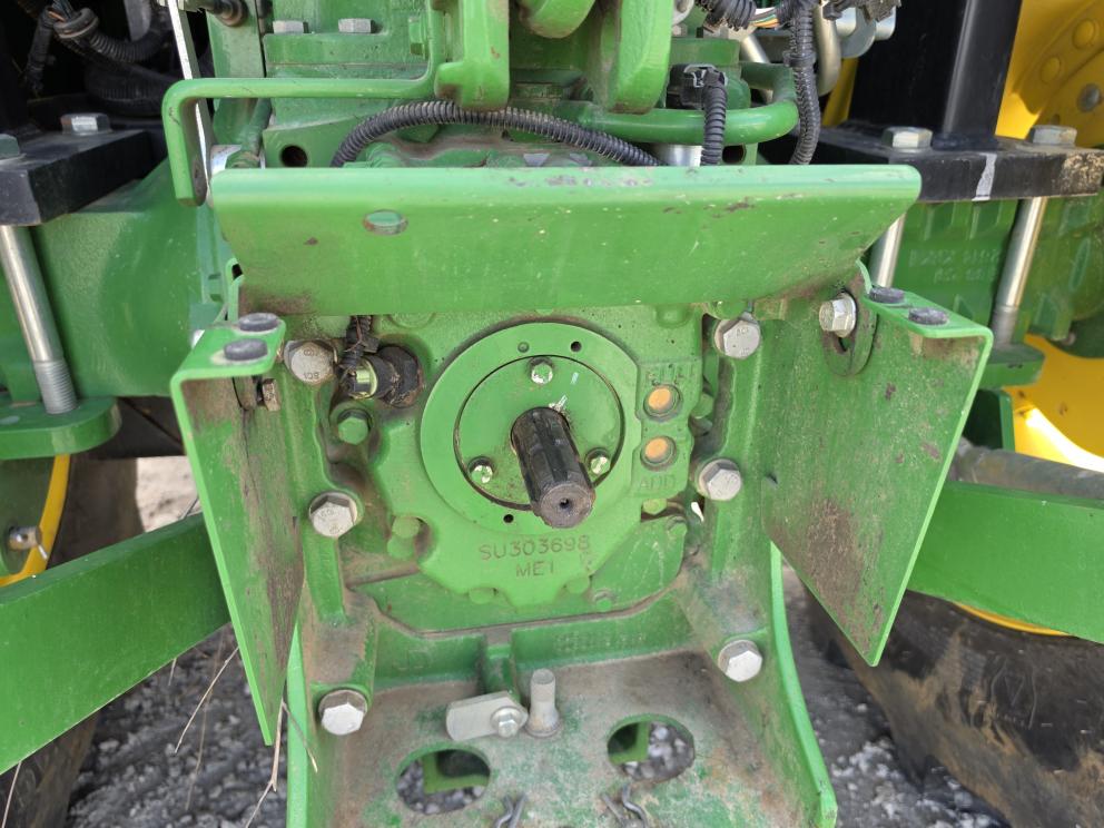 Image for 2022 John Deere 5090E
